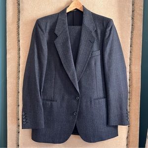 ANDERSON LITTLE Strathmore Wool Suit